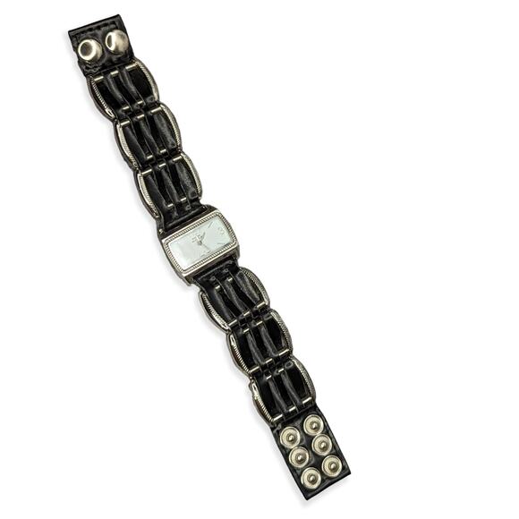 VTG Womens Montres De FLEUR 011077 Water Resistant Wristwatch Battery Needed - Picture 1 of 5